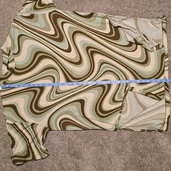 Dresses In LALA - Picture 4 of 11